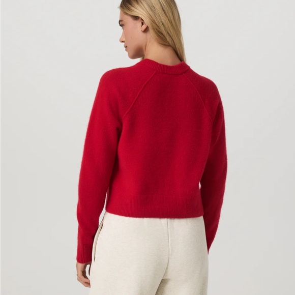 Vuori Émilie Cashmere Crew in Cherry - Picture 2 of 3